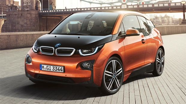 Шефове на Apple са посетили централата на BMW, за да научат повече за автобизнеса