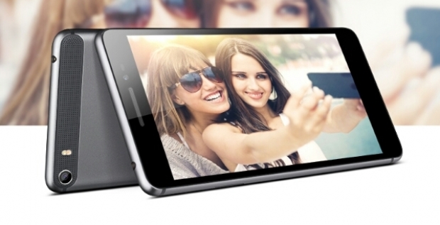 Lenovo представи огромния фаблет PHAB Plus