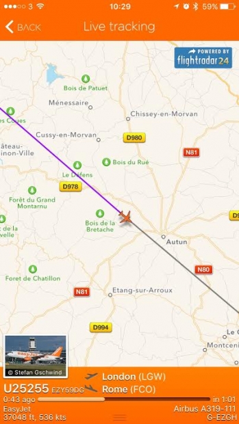 easyJet e първата авиокомпания, която въвежда в приложението си проследяване на полетите с Flightradar24