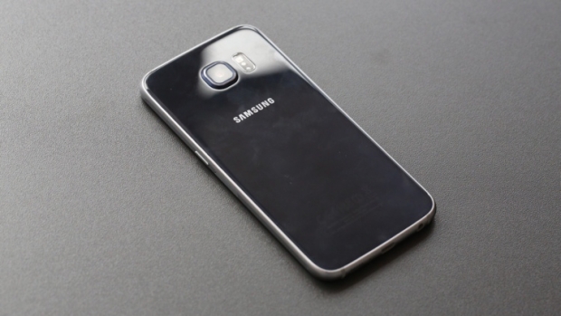 Първите рендери на Galaxy S7 са вече тук