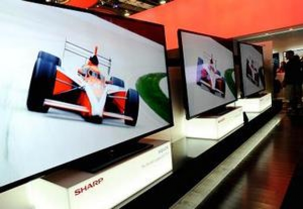 Samsung претендира за дисплейния бизнес на Sharp
