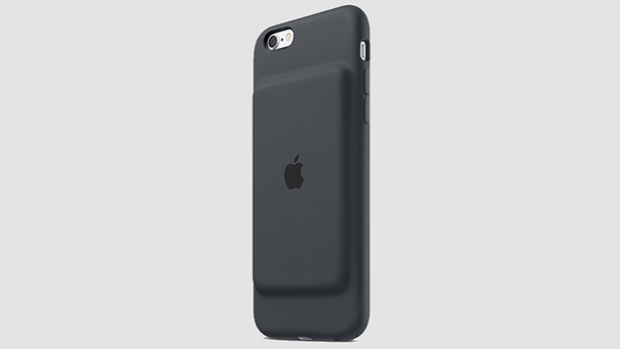 Тим Кук защитава дизайна на новия калъф с батерия за iPhone