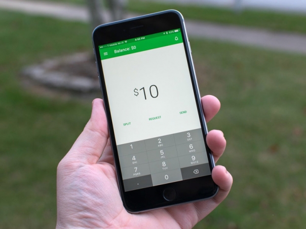 С помощта на Google Wallet вече е възможно изпращането на парични преводи чрез номера на смартфона