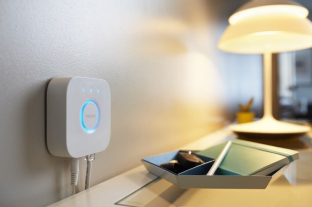   Philips       - Hue