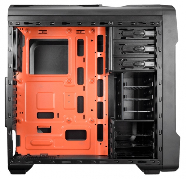 Cougar представи Mid-Tower корпуса MX310