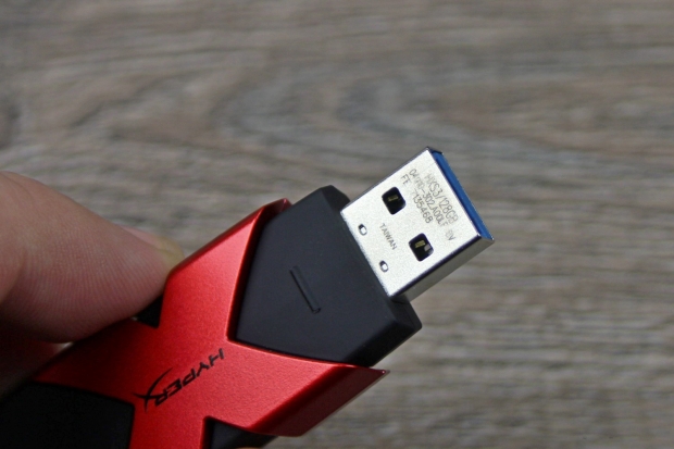 Ревю на USB-носителя HyperX Savage HXS3/128GB