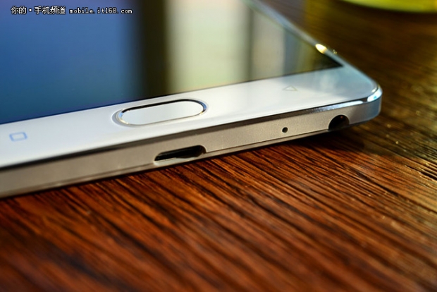 Официален анонс на стилния фаблет Gionee Marathon M5 Plus с 5020 mAh акумулаторна батерия