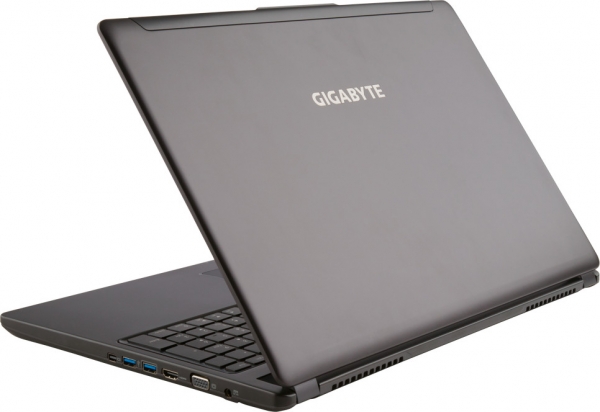 Gigabyte представи игровите ноутбуци P37X/P37W с графики GeForce GTX 980M/970M