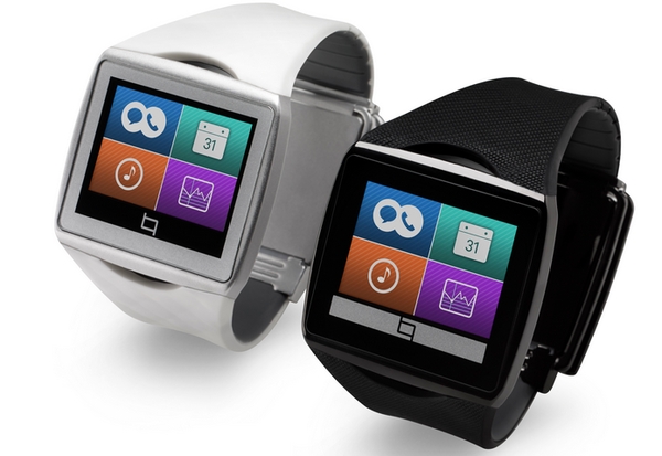 Новият часовник на Pebble ще получи цветен дисплей