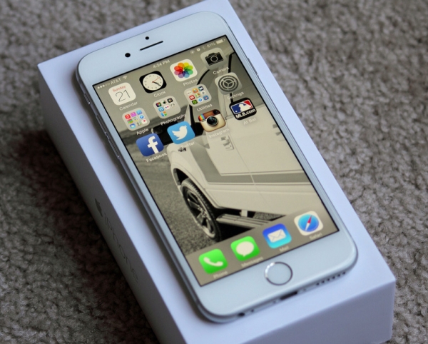 Засилват се слуховете за появата на iPhone 6 Mini