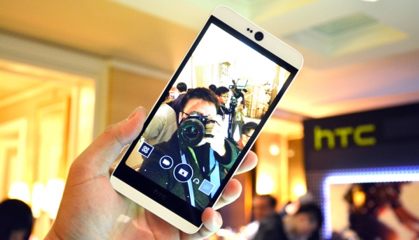 Анонс на смартфона HTC Desire 826