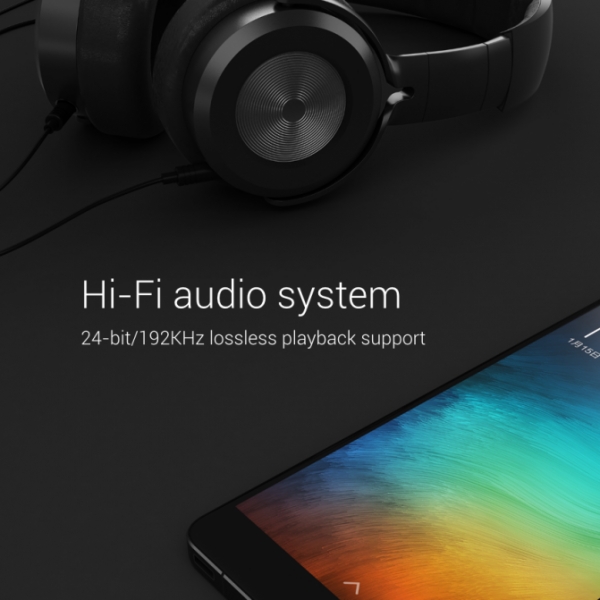 Новият Xiaomi Mi Note с 5,7-инчов дисплей – нови данни и клип