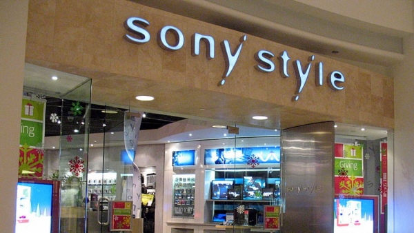 Sony затваря всичките си магазини в Канада