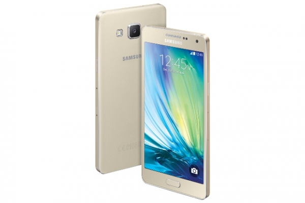 Най-доброто селфи от Samsung –  с новите ултра тънки Samsung Galaxy A5 и A3, оптимизирани за работа в социалните мрежи