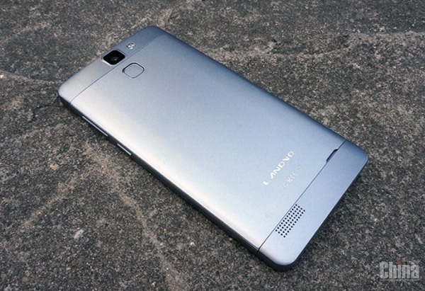 Landvo L600S: евтин смартфон с добри технически параметри