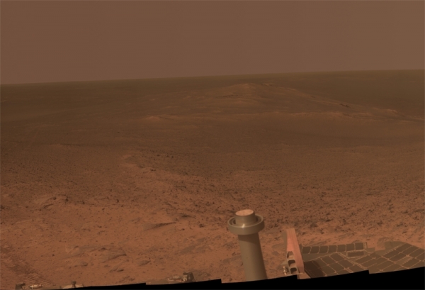 Панорамни фотографии на планетата Марс по случай 11 годишнината на роувъра Opportunity
