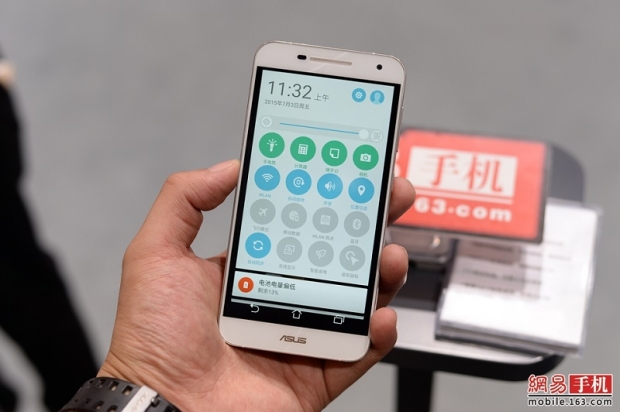 ASUS представи смартфона Pegasus 2 Plus с осемядрен процесор и ОС Android 5.1.1