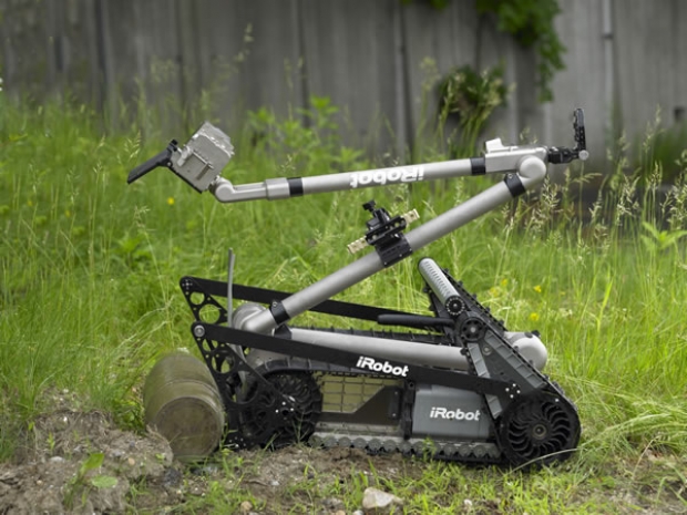 iRobot – роботи в кадър