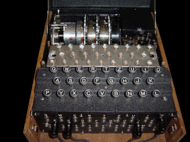 Шифроващата машина Enigma ще бъде продадена на аукцион