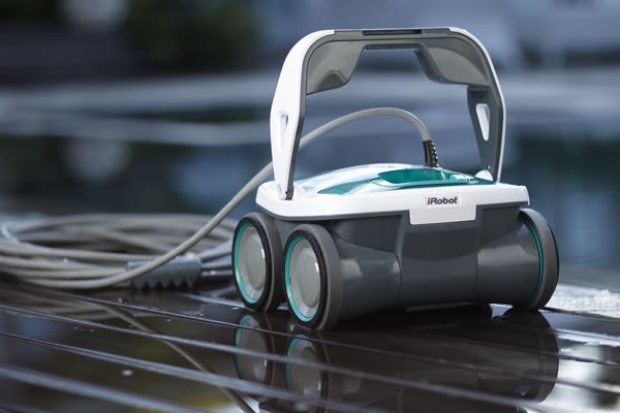 iRobot – роботи в кадър