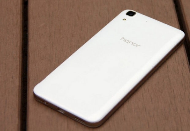 Започнаха продажбите на смартфона Huawei Honor 4A при цена 