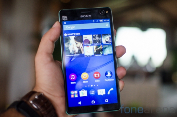 В Индия започнаха продажбите на смартфона Sony Xperia C4 с две SIM-карти