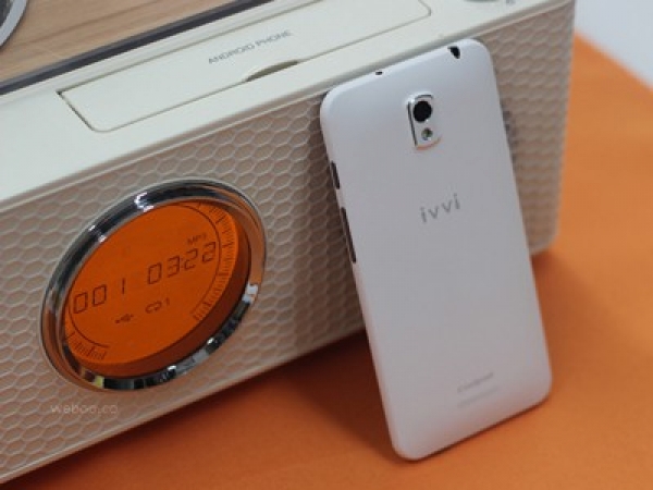 Анонс на свръхтънкия смартфон Coolpad ivvi Little i