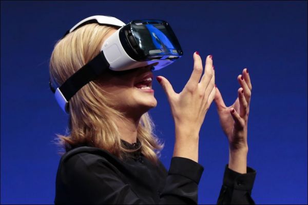 Уорън Спектър за VR игрите и новия Deus Ex