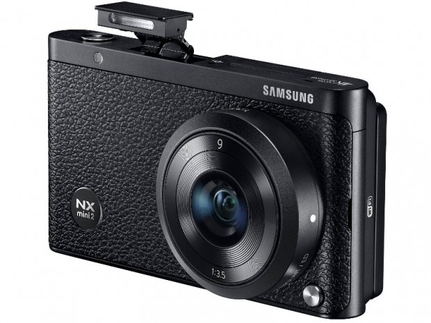 Първа информация за безогледалния цифров фотоапарат Samsung NX Mini 2