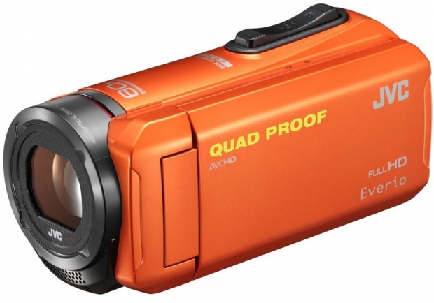 JVC представи защитените от външни условия видеокамери Quad Proof Everio GZ-R450 и GZ-R320