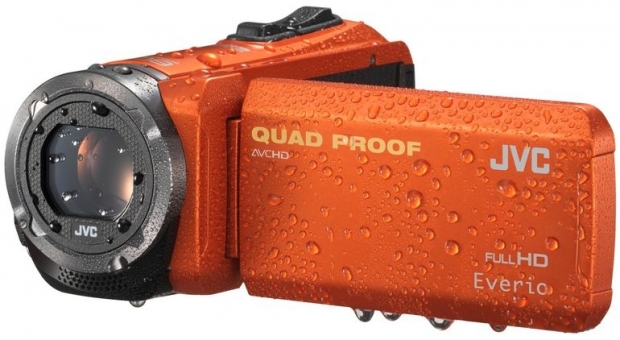 JVC представи защитените от външни условия видеокамери Quad Proof Everio GZ-R450 и GZ-R320