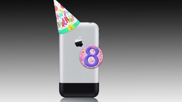 iPhone днес става на 8 години