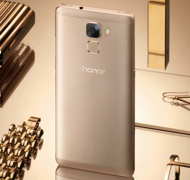 Официален анонс на три модела Huawei Honor 7