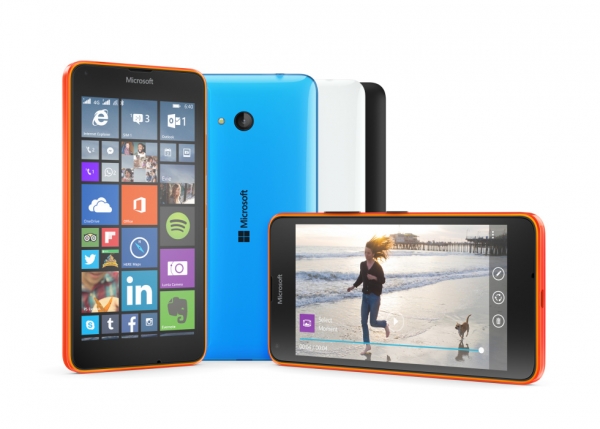 Microsoft анонсира апаратите от среден клас Lumia 640 и 640XL