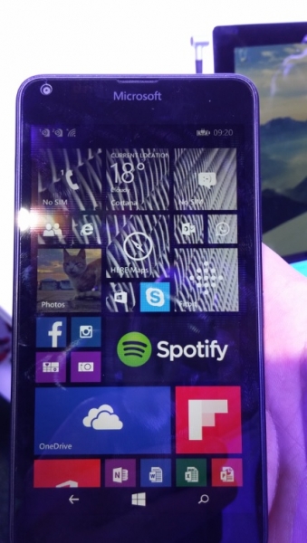 Microsoft обеща флагмани с Windows 10