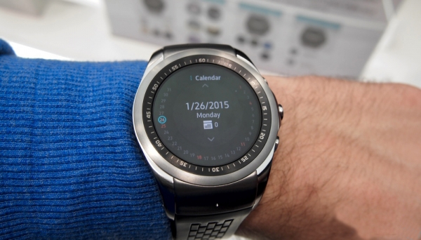 Първи впечатления от умния часовник LG Watch Urbane LTE със 700 мАч батерия