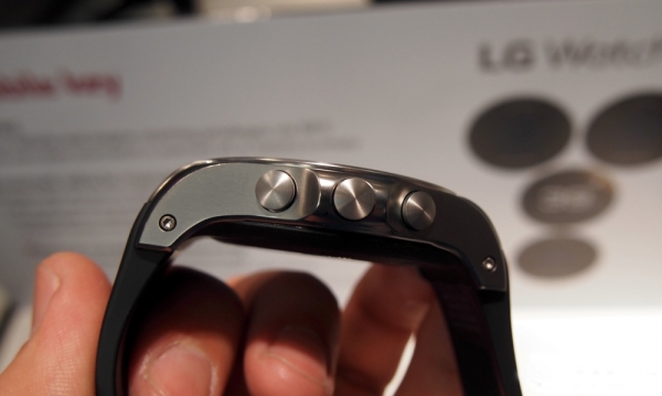 Първи впечатления от умния часовник LG Watch Urbane LTE със 700 мАч батерия