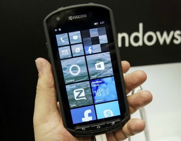 MWC 2015: Kyocera анонсира WP 8.1 версия на смартфона Torque с добра защита от външно влияние