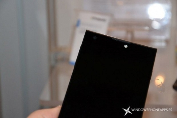 Polaroid анонсира бюджетните смартфони Polaroid Advance 4 с ОС Windows Phone