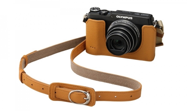 Olympus Stylus SH-2: компактен фотоапарат с 24х зум и оптична стабилизация на изображението