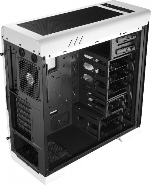 AeroCool съобщи за началото на доставките на стилния функционален корпус Aero-1000