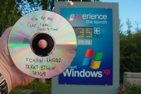 До Windows 10 безплатно ще могат да се обновяват и пиратските копия на операционната система
