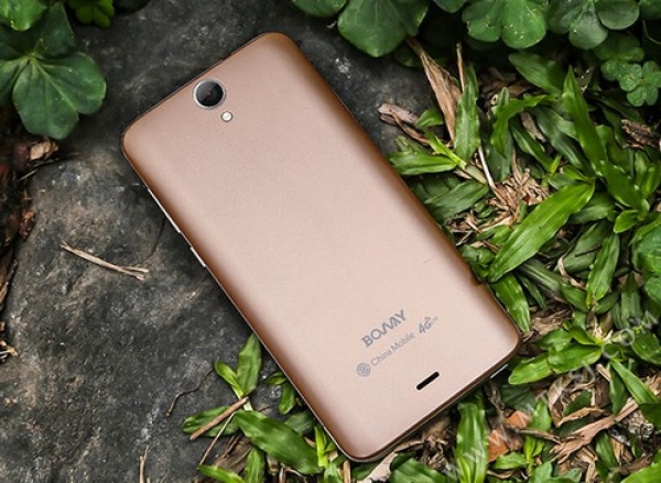 Анонс на стилния смартфон BOWAY U7 с 3500 mAh акумулаторна батерия