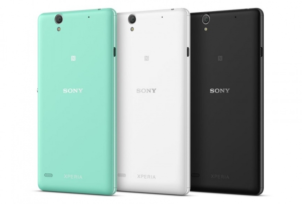 Sony представи смартфона Xperia C4, подходящ за любителите на автопортрети