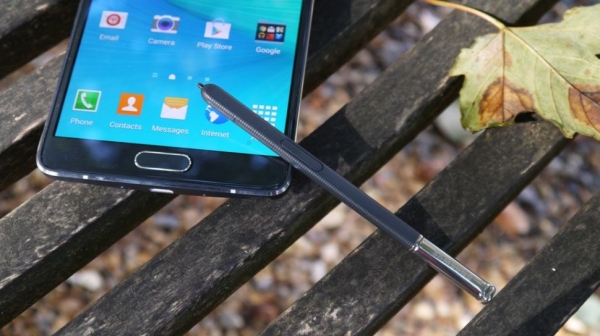 Изтекоха подробности за Galaxy Note 5 и Note 5 Edge