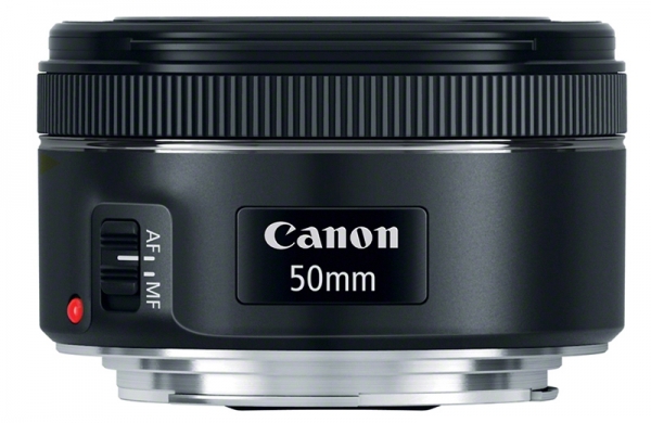 Canon започва продажбите на обектива за портретни фотографии EF 50mm f/1.8 STM