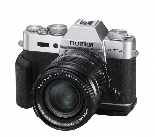 Fujifilm започна продажбите на компактния безогледален фотоапарат X-T10