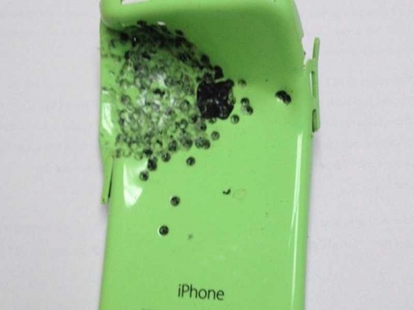 Как iPhone 5C спаси живота на човек?