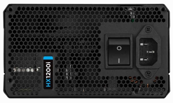 Corsair подготвя пускането на „платинения“ захранващ блок HX1200i