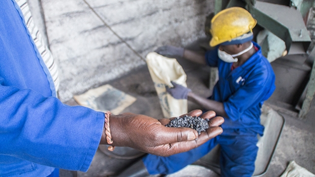 Fairphone: Хората вече не знаят какво има в телефоните им